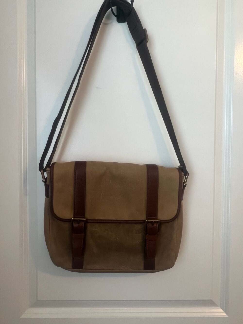 Fossil Estate Canvas and Leather Messenger Bag Tan Brown Crossbody